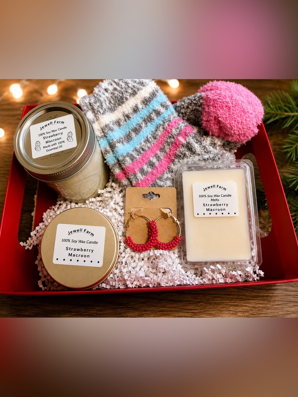 Strawberry Macroon Soy Wax Candle Gift Set - Pink/Gray Cozy Socks